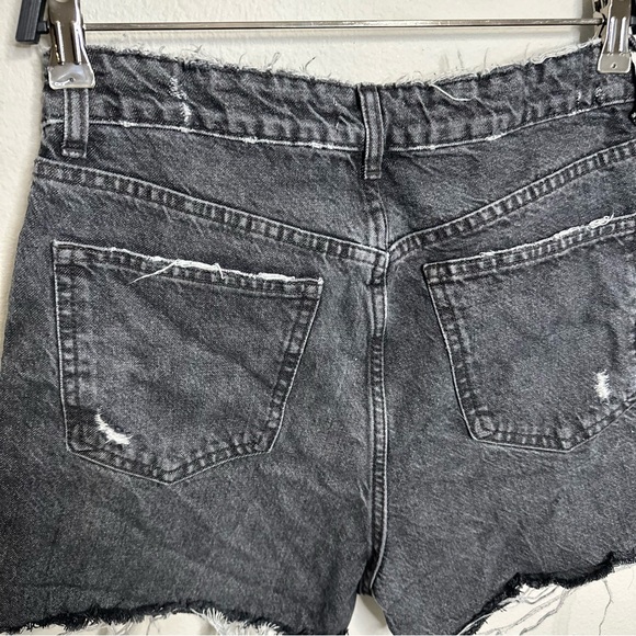 Zara High Waisted Distressed Cut Off Jean Shorts - Picture 4 of 4